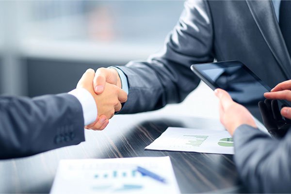 direito empresarial e tributário